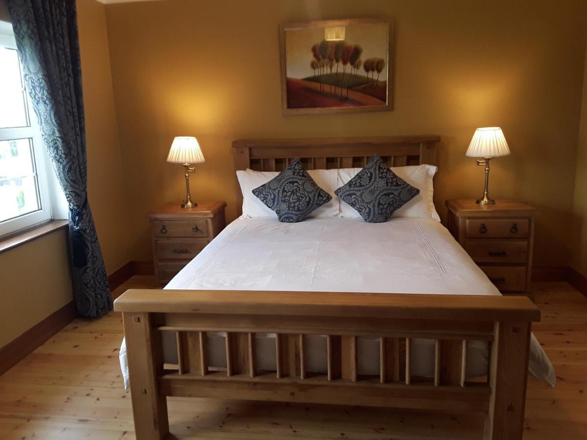 Doonard Manor B&B Craughwell Екстериор снимка