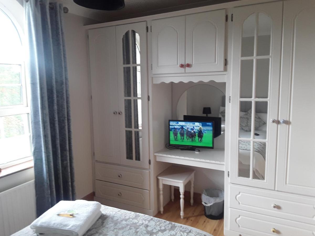 Doonard Manor B&B Craughwell Екстериор снимка