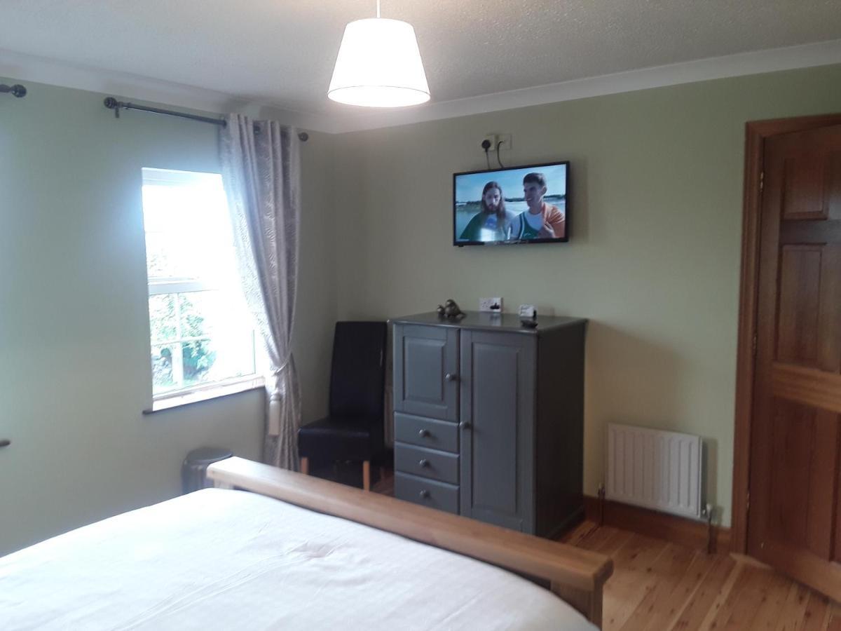 Doonard Manor B&B Craughwell Екстериор снимка