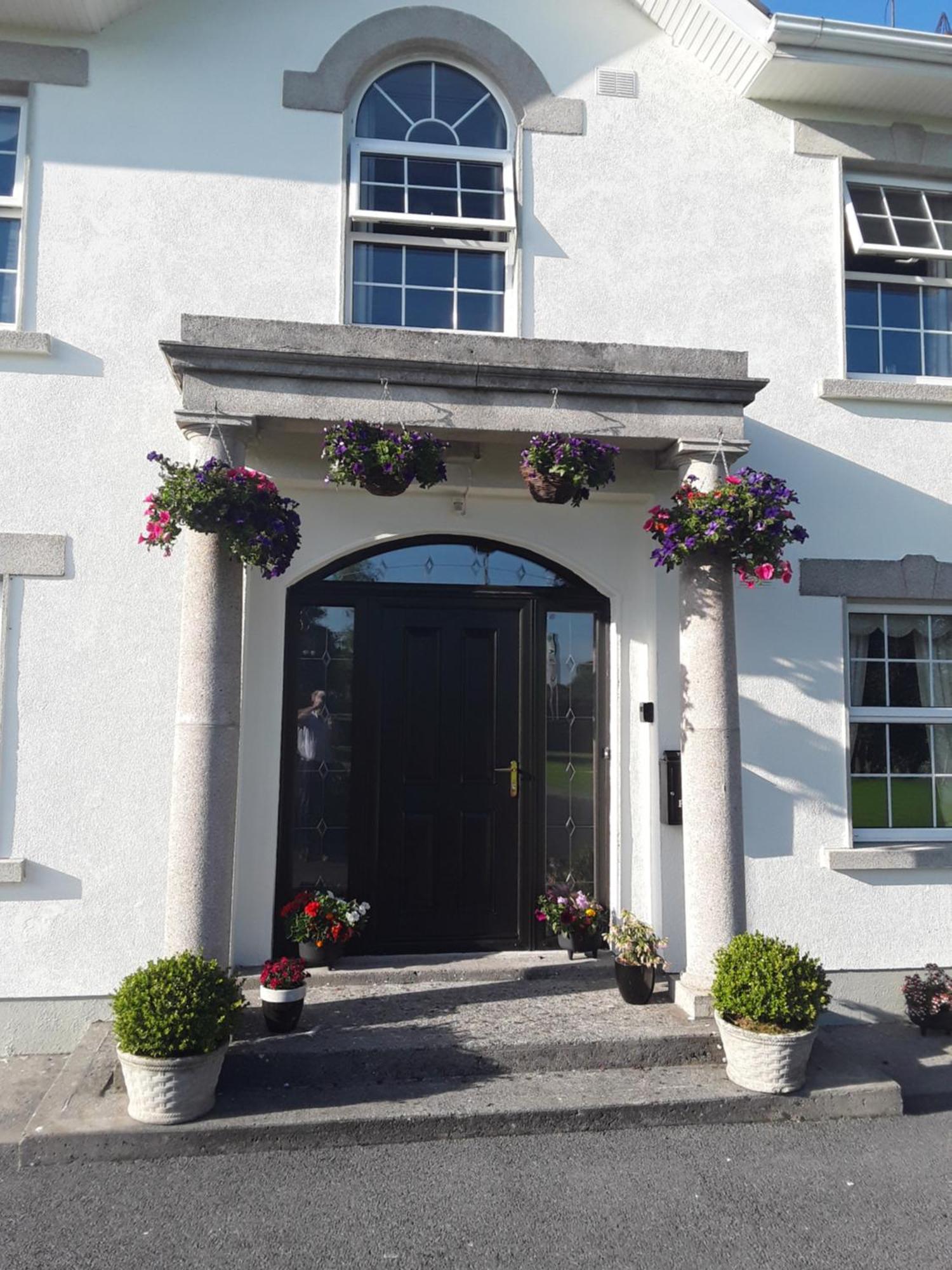Doonard Manor B&B Craughwell Екстериор снимка